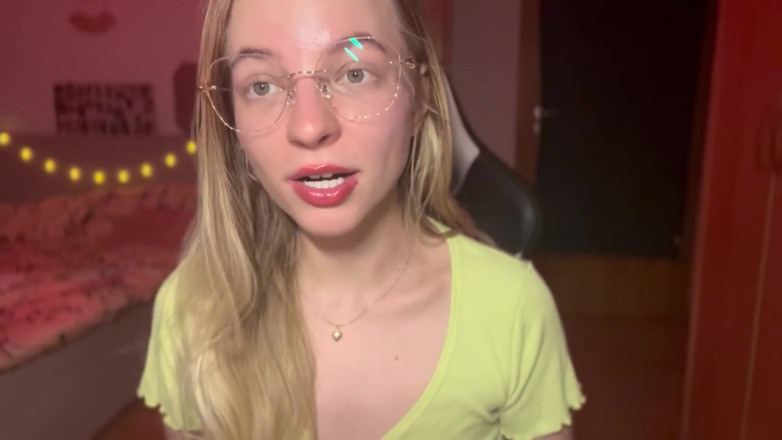 Goddess_Bella_Rae: Les hommes qui aiment se faire tromper mmm