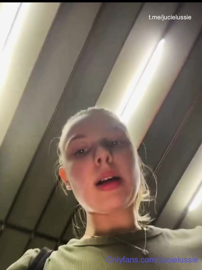 JuiceLussie: Squirting et masturbation à la salle de sport