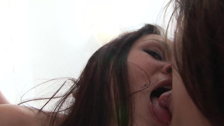 Perv Milfs n Teens: Scéna lola - perverzní milfky a teenky