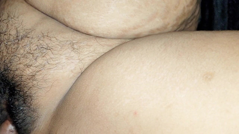 Bhabi8068: Сільська невістка трахається