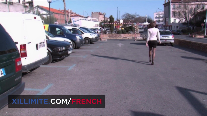 French girls at work: Büyük memeli Fransız orta yaşlı seksi kadın clanddi jinkcego ile üçlü...