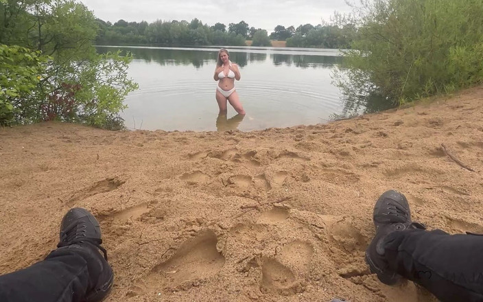 Maja Meer: Quickie luar di tasik - pancutan mani dalam muka saya tolong!