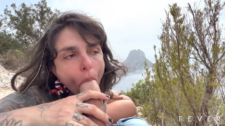 Fever Films: Eyaculación Y Semen En La Boca En Ibiza
