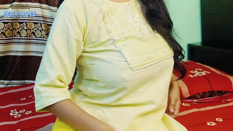 Banglasexycouple: Mama vitregă și tatăl vitreg Sunet Clar Desi Special Futai Video