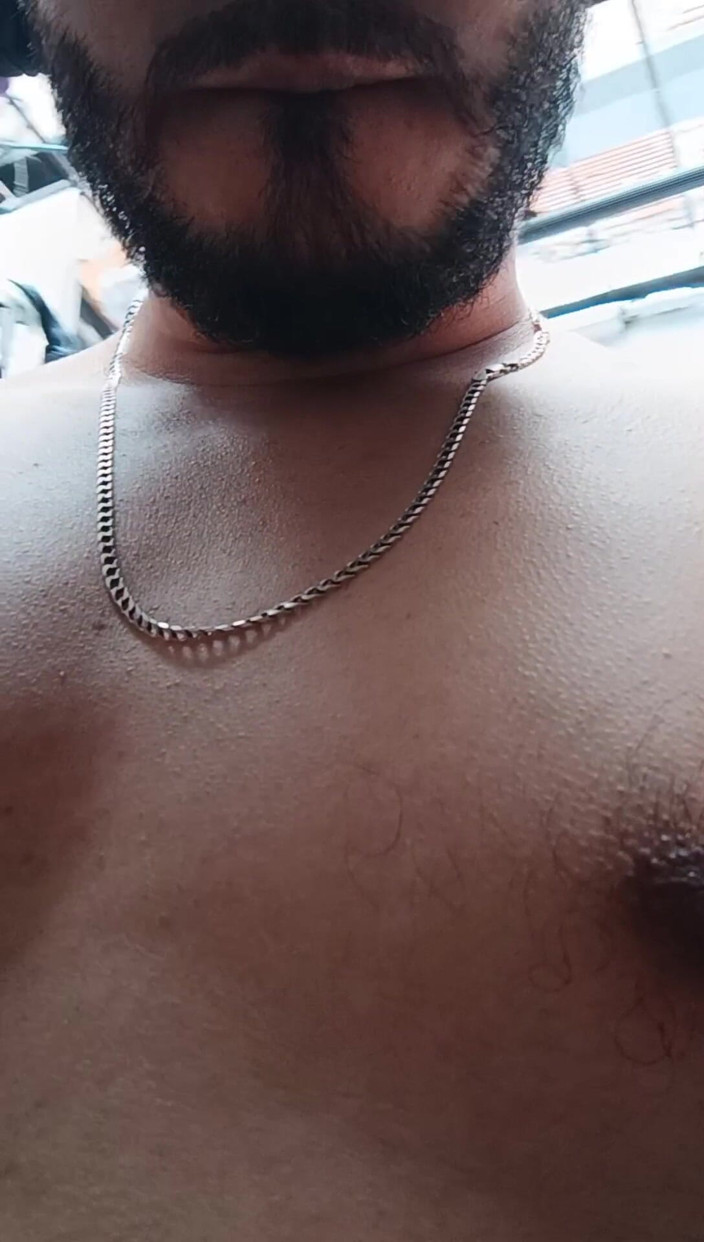Tommhot: Mostrando Partes De Primer Plano De Mi Cuerpo