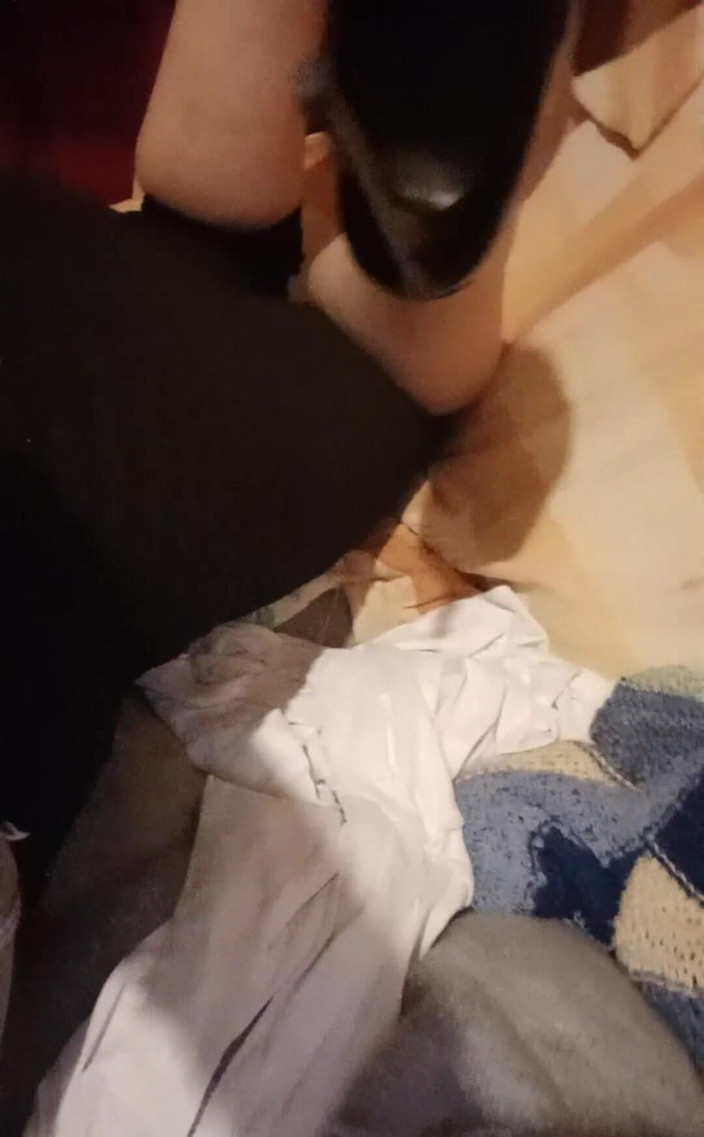 Dominatrix Redsonyja: Te obcasy są tylko dla ciebie, aby je polizać i...