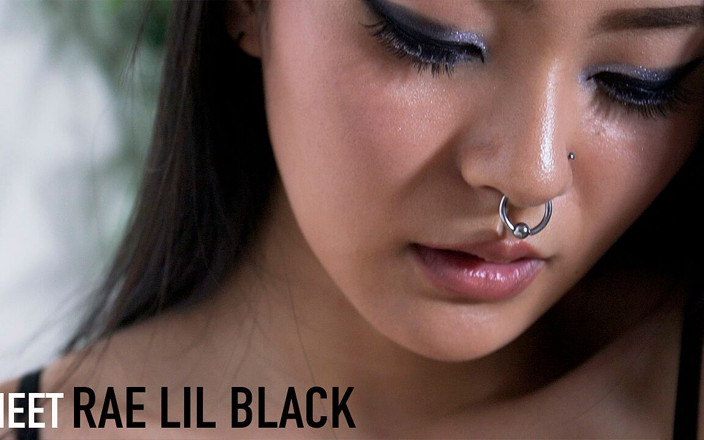 AltPorn4U: Seznamte se s Rae Lil Black