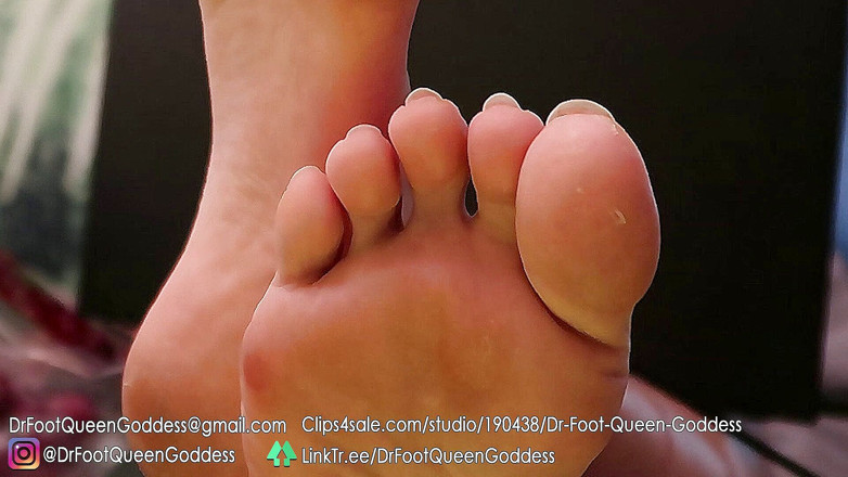 Dr. Foot Queen Goddess: 대물 자지에 따먹히는 캐나다 밀프