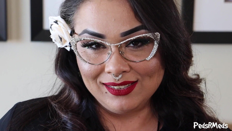 PedsRMeds: Susan Murdah seni Kisses'te kapatıyor