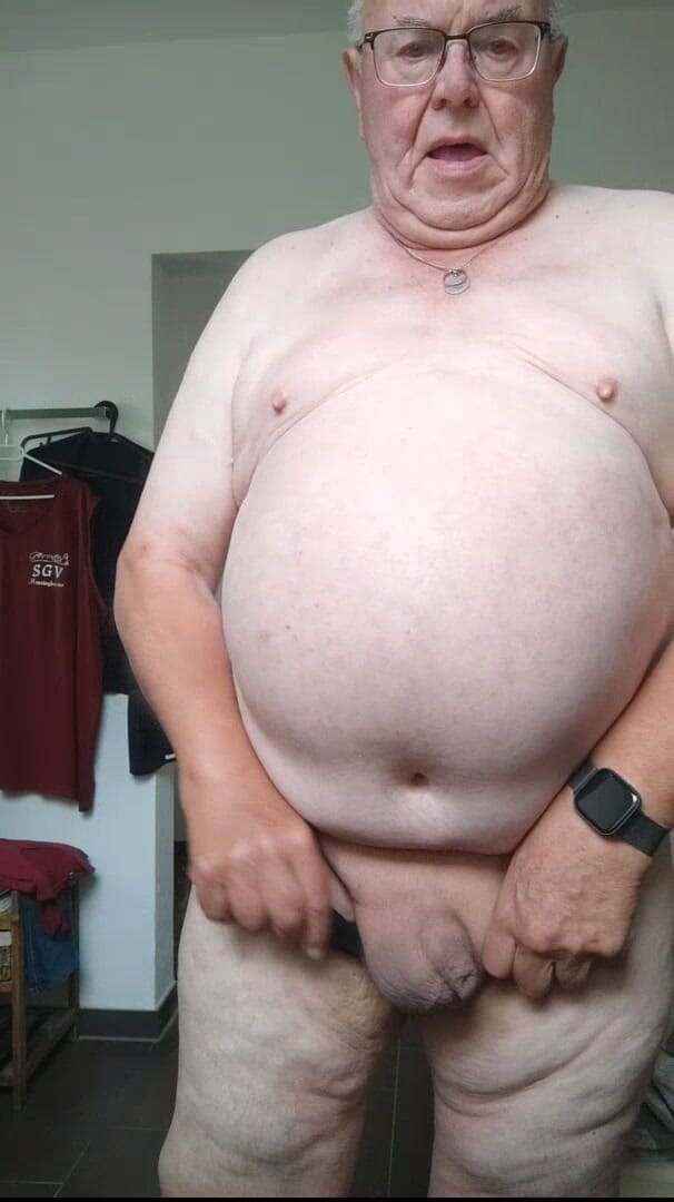 Karlchengeil: Geile douche, vrouw zwart slipje en de humper neuken