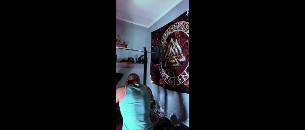 JackSpanish: Cowok seksi spanyol lagi latihan jongkok sambil bugil!