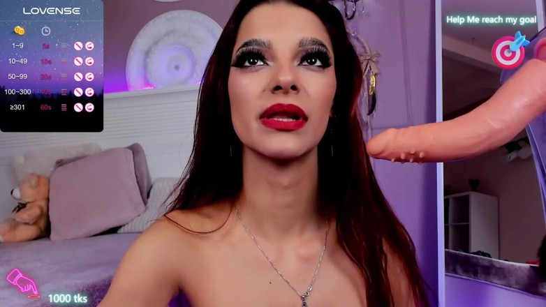 PinkyJollie: Chica sexy se olvida de su novio y tiene sexo...