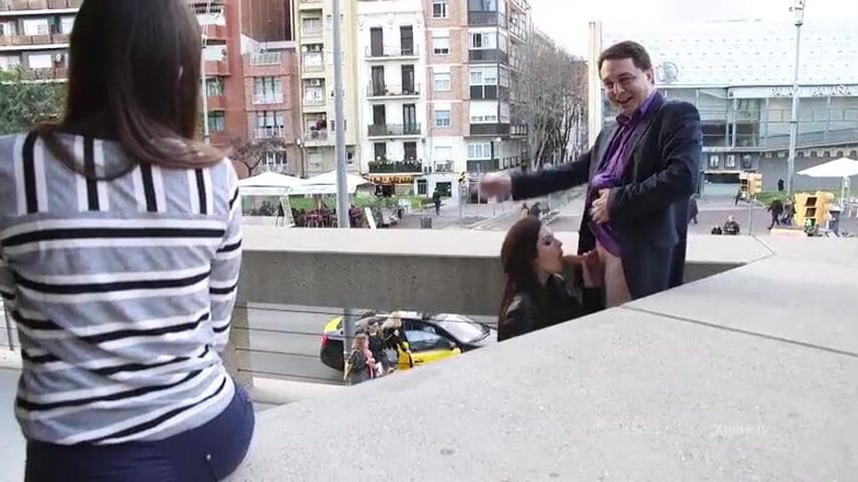 Andrea Dipre Channel: Young Rebecca volpetti nyepong kontol andrea dipre di depan umum