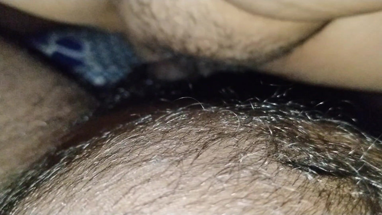 Hubby 23: Desi moglie si fa scopare il suo lund molto largo
