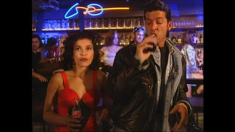 Muschi movie official: Duas meninas incríveis pegas na discoteca fodidas no banheiro