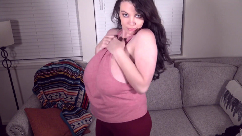 Lovely Lilith: Braless