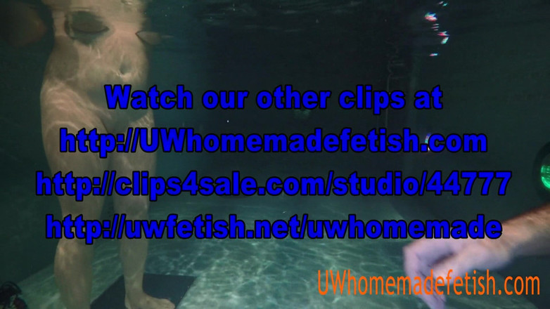 UW Homemade Fetish: Pareja divirtiéndose en la piscina bajo el agua