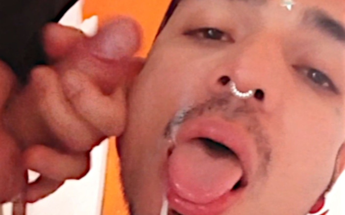 LEO BULGARI - Fucking w Horny curious guys: Ожидая автобус - Круиз на Маспаломас Гран-Канария