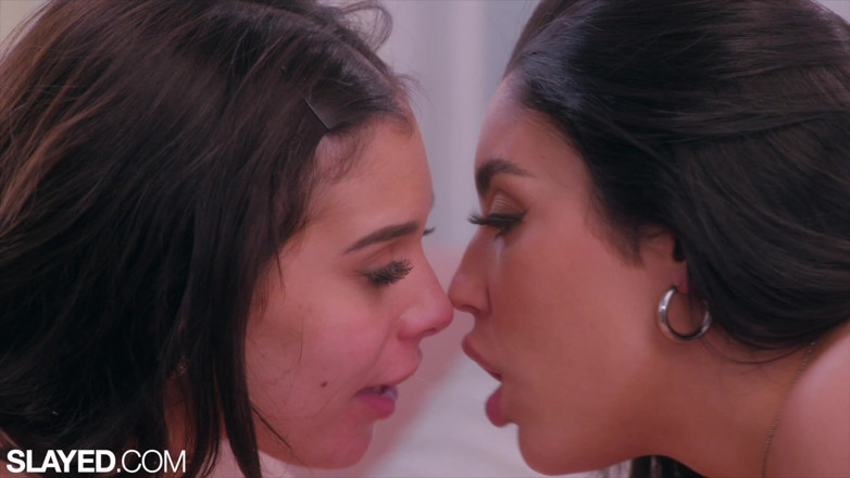 Slayed: Slayed Violet et Vanessa dévorent plus que leur pique-