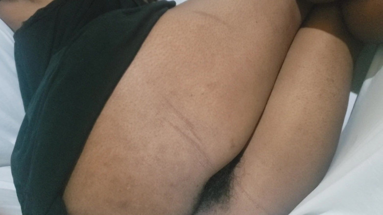 Lovemina: Pantat eboni dikongkek kecantikan dalam HD mentah - badan bengkung, sudut...