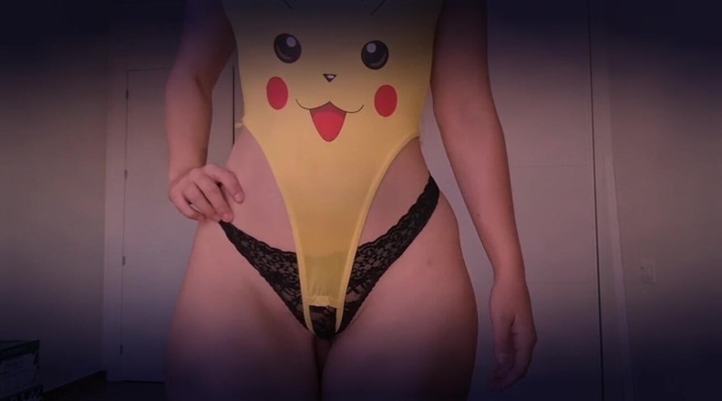 Holycandy: Blondă latino sexy
