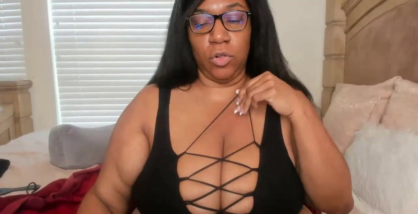Josie4yourpleasure: Stream začal 21.06.2021 01:58 hai