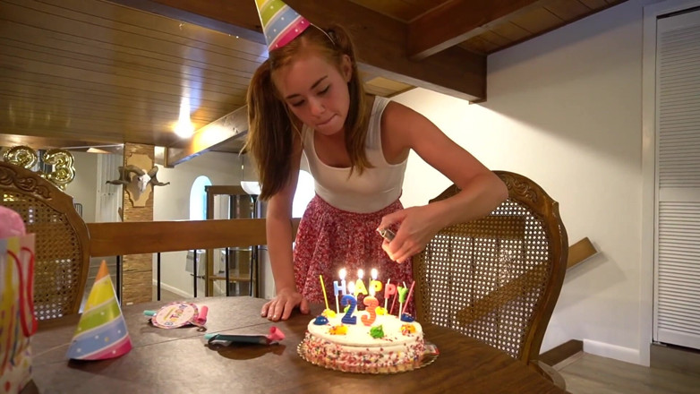 BrandiBraids: Celebração do dia B de Brandi