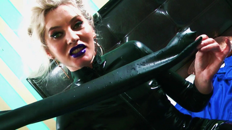 Goddess Celine: Пот рабыня HumiliaTrix