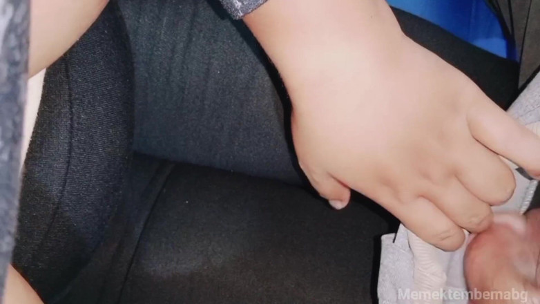 Asian girl videos: Kecantikannya sepadan dengan farajnya