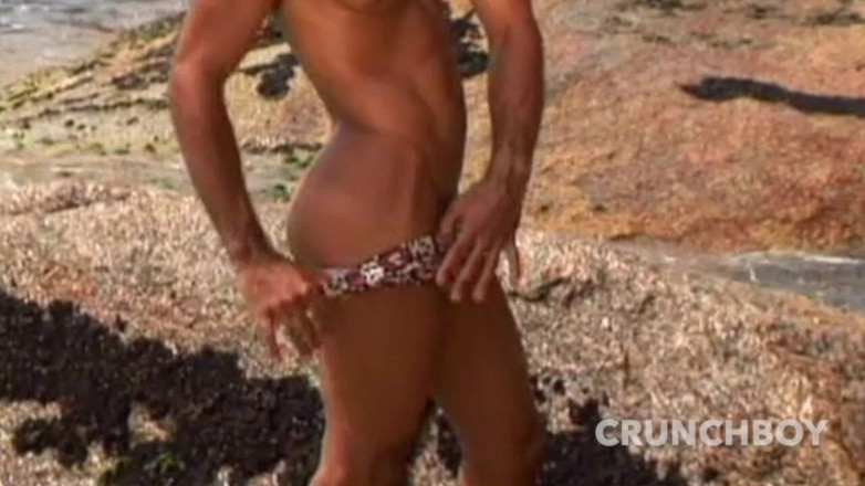 Gaybareback: Sexo en la playa