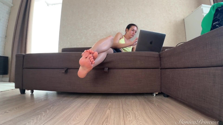 Princess Monica: I Spread My Toes Just to Humiliate You, Foot Slut