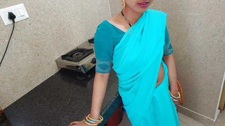 YOURAMRITA04: Gorący indyjski Desi Village Bhabhi był po długim czasie spotkać...
