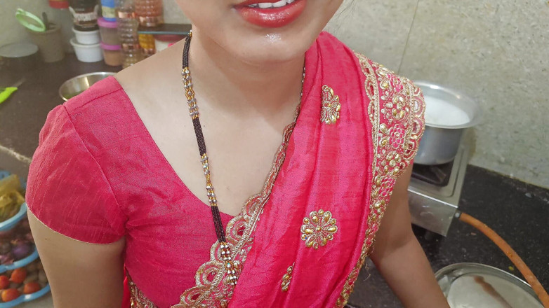 YOURAMRITA04: インドDesi村の義理の姉妹の義理の兄弟は彼女のハードをファック