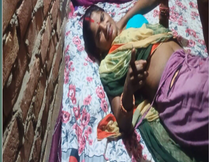 Your kajal: Desi Village Bhabhi Home Made Real Sex