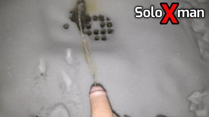 SoloXman: Satu lagi batang besar kencing di Snow.