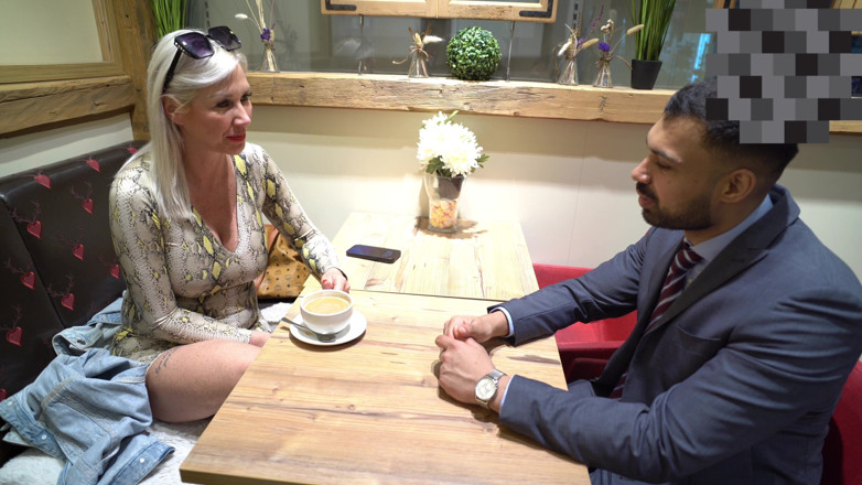 Sin flare: MILF Viene Scopata: Sinflare Raccoglie Una MILF Tettona Dal Cafe