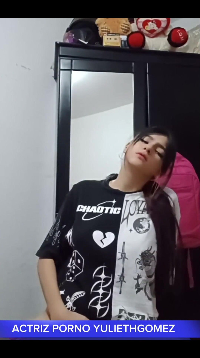 Yulieth Gomez: A massagista que eu contratei acaba me fodendo (Casero Real)