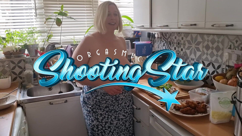 Shooting Star: Tette e pizza con Shooting Star &amp; leia organa.