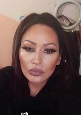 Dominatrix Redsonyja: Mi manchi tutti molto e spero che presto saremo in...