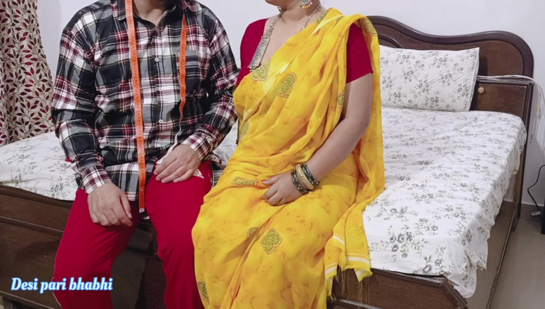 Desi Pari Bhabhi: Schneider fickt heiße indische frauen in seinem Shop. Hindi audio-video