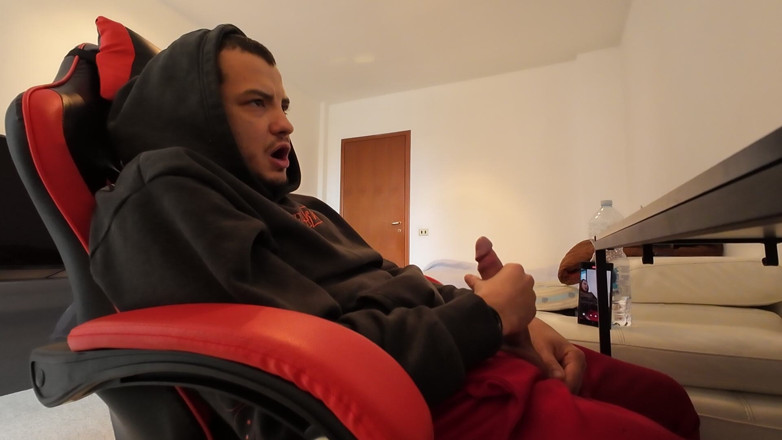Fitguywithbigdick: Nikomu to neříkej