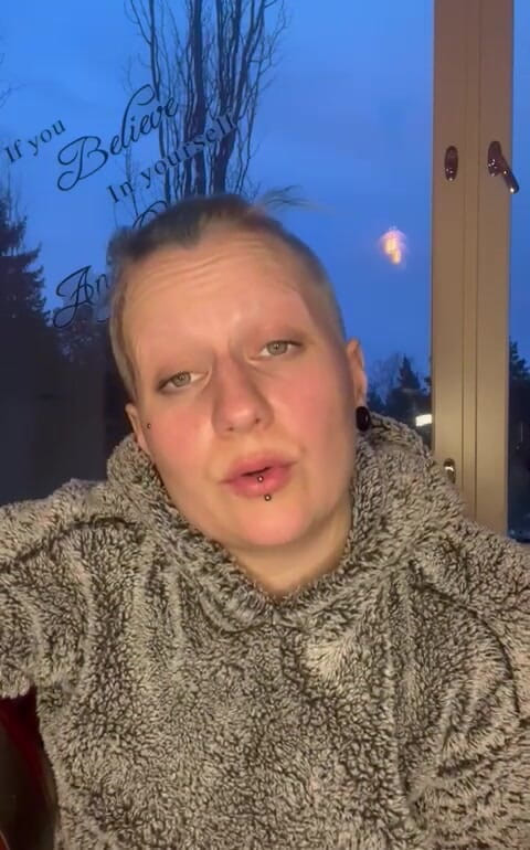 Eevi Petite: Beberapa perkataan kepada anda semua yang tersayang (Finland)