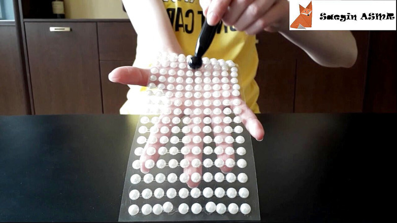 Saegin: 1[ASMR] Menggaru rhinestones (tiada bercakap)