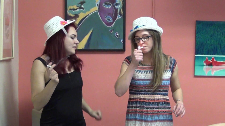 Jerky Girls: Владна Вайолет, том 1 за участю Вайолет Томпсон