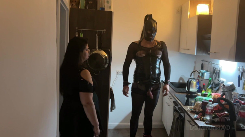 LadyPam: Frenesí de fisting en la cocina - putas maduras estiradas de...