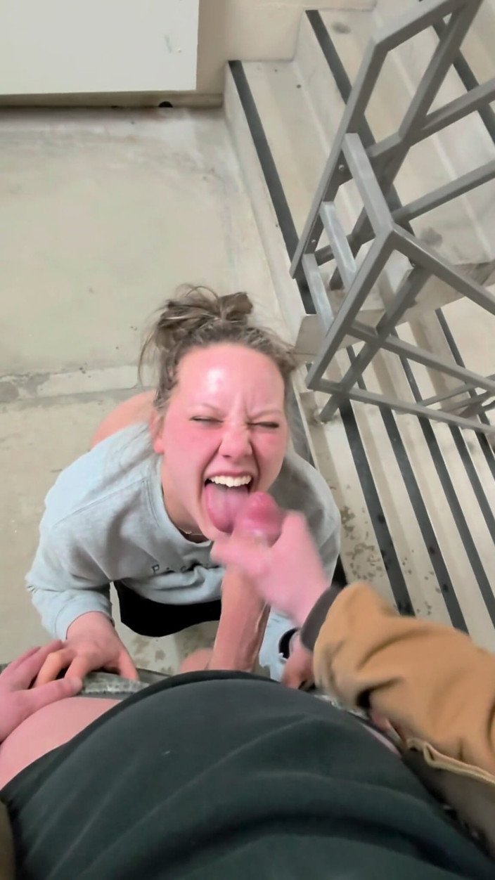 Mya Lane: Wilde ehefrau schleicht sich weg, um im öffentlichen gebäude gefickt zu...