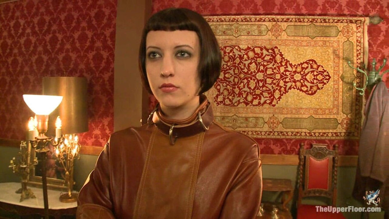 The Upper Floor by Kink: Séance de service : Tour de l’Armure, partie 2