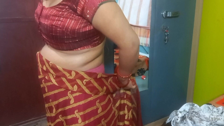 Manjushukla: Kakak ipar india yang cantik banget dengan kain sperma warna...