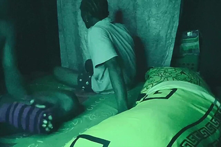 Stilesbhalifa1: Chlapci sexy šukání zachycené na webové kameře (i)