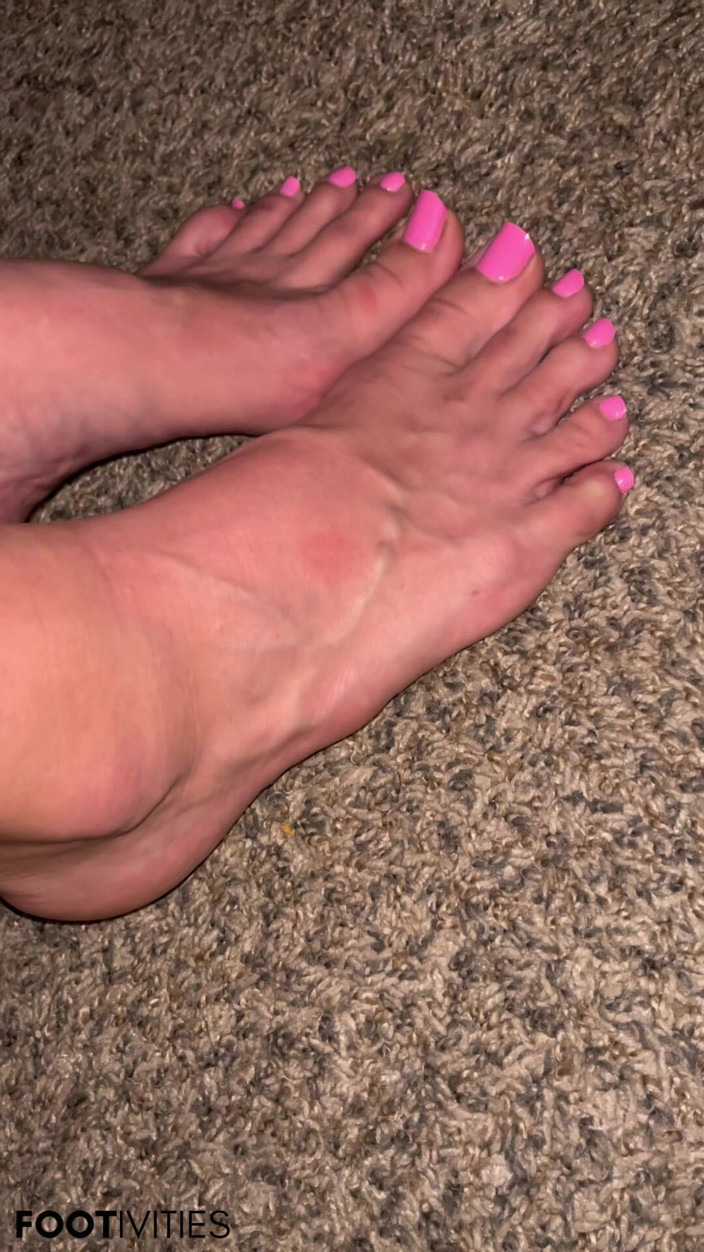 footivities: Kaki Veiny Selepas Mandi - Usikan Senyap Oleh Footivities Kaki Ivys
